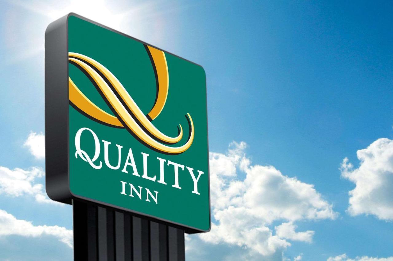 Quality Inn سانفورد المظهر الخارجي الصورة